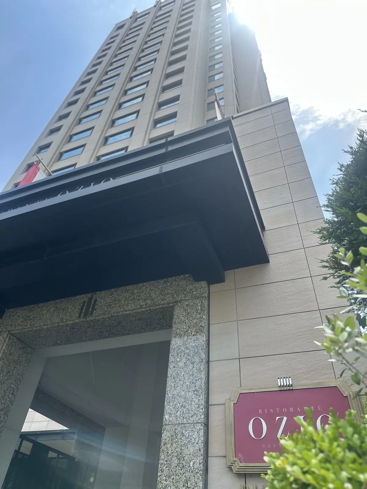 初夏のアフタヌーンティーでセレブ気分の画像_1