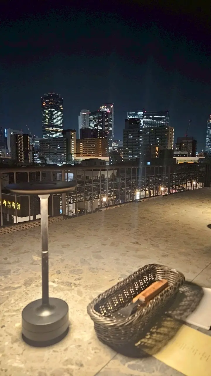 ラーメンは熱々、コーヒーは冷え冷え、タクの画像_10