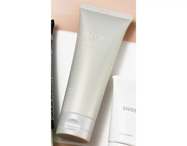 クレイ ブラン ハーバル フェイスウォッシュ 170g ￥3,300／コスメデコルテ　