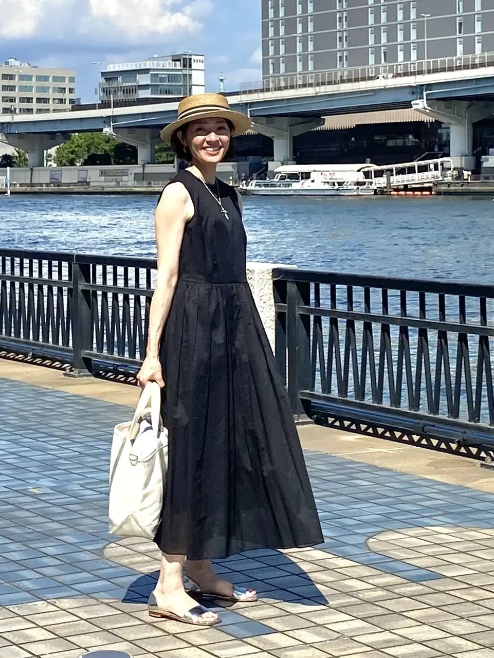 夏の帽子コーデ