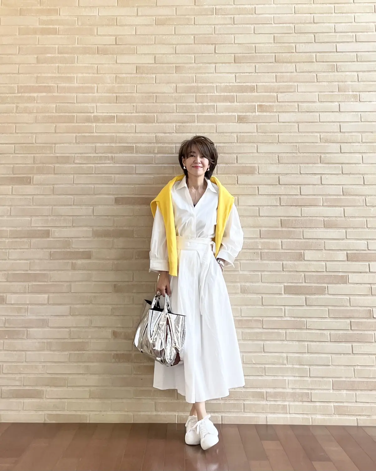 華組　スニーカーコーデ