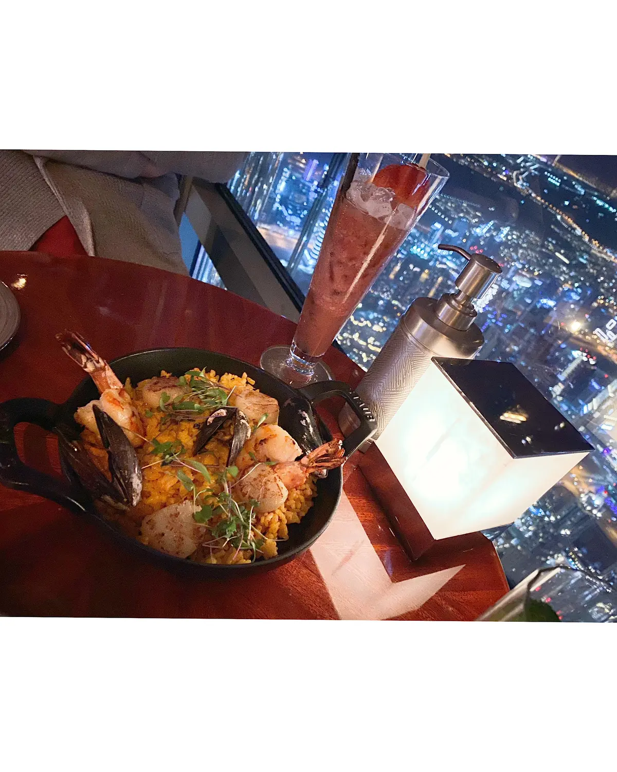 世界で一番高い場所にあるレストランへ〜ドの画像_10