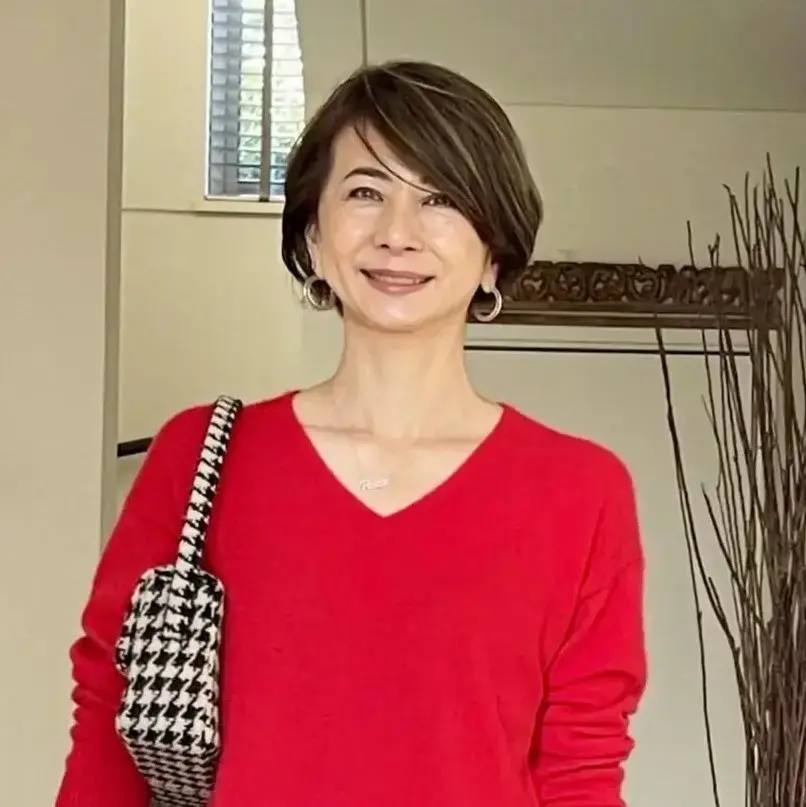 スタイリングはたったの5分！ 憧れの華組・近藤和子さんのふんわり洗練ショートヘアの作り方を大公開