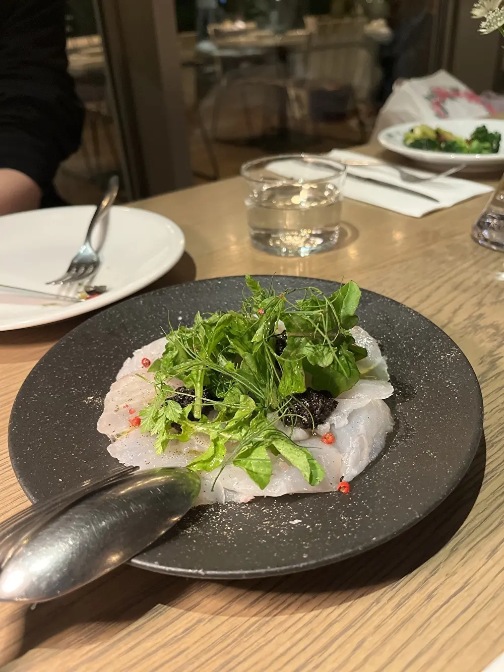 休日気分の夜の画像_2