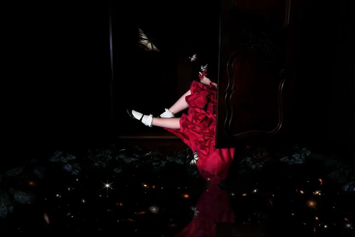 「A girl philosophy -ある少女の哲学」安珠 写真展　内省のはじまり01