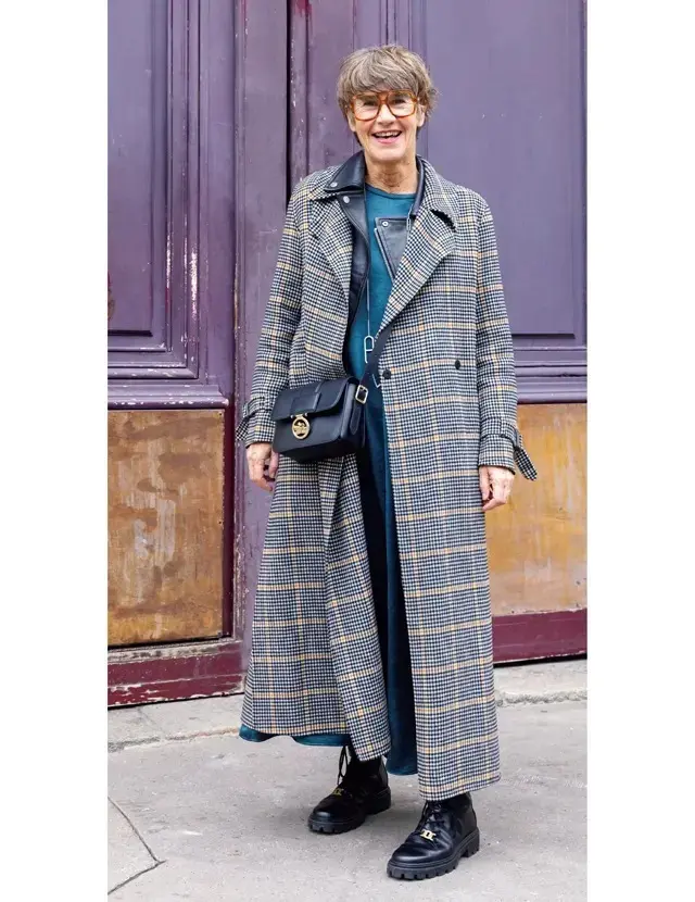 パリマダムの冬のおしゃれはシンプル&マスキュリンなコートが決め手！