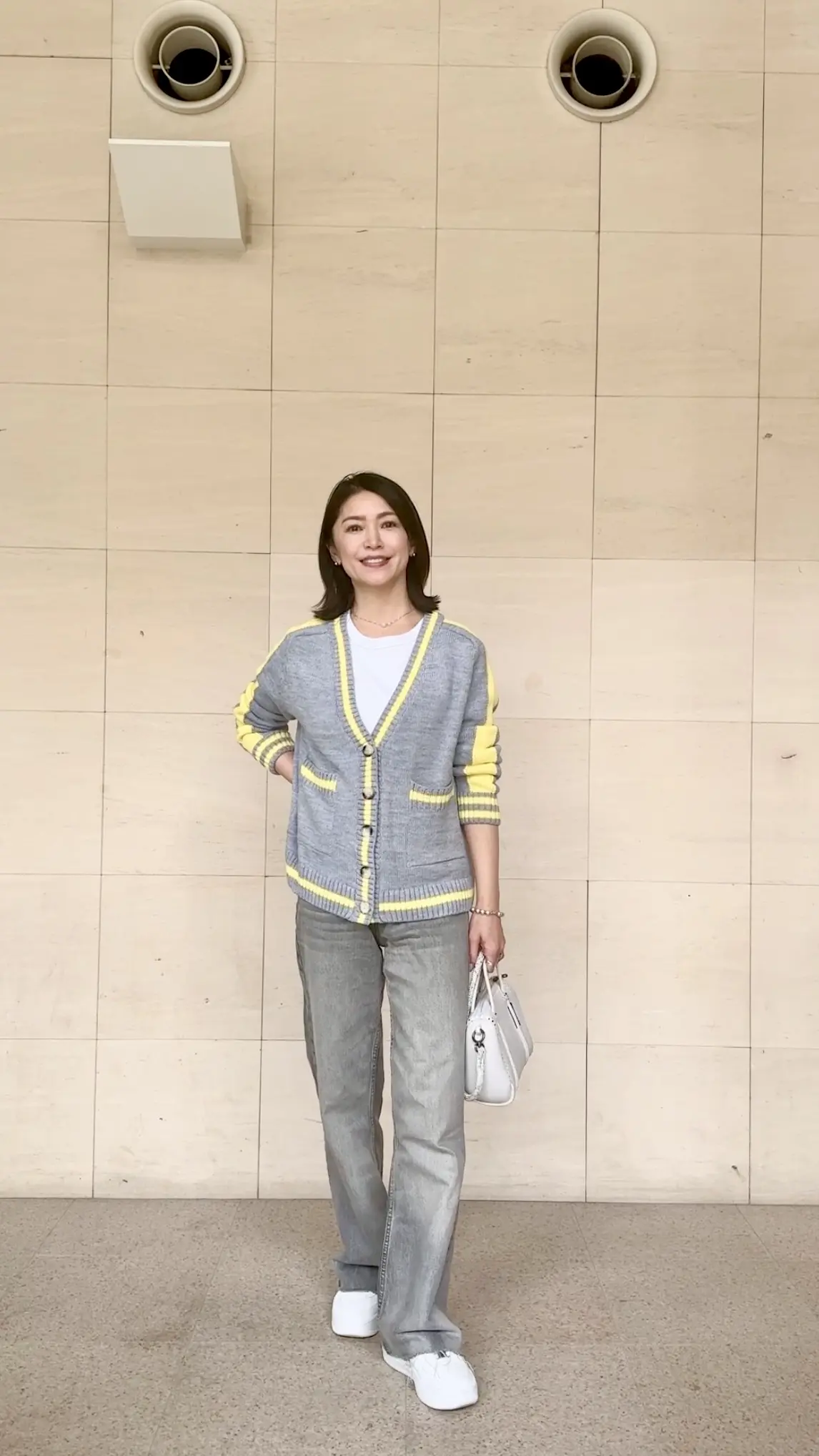 ZARAのニットジャケットで春カジコーデの画像_5