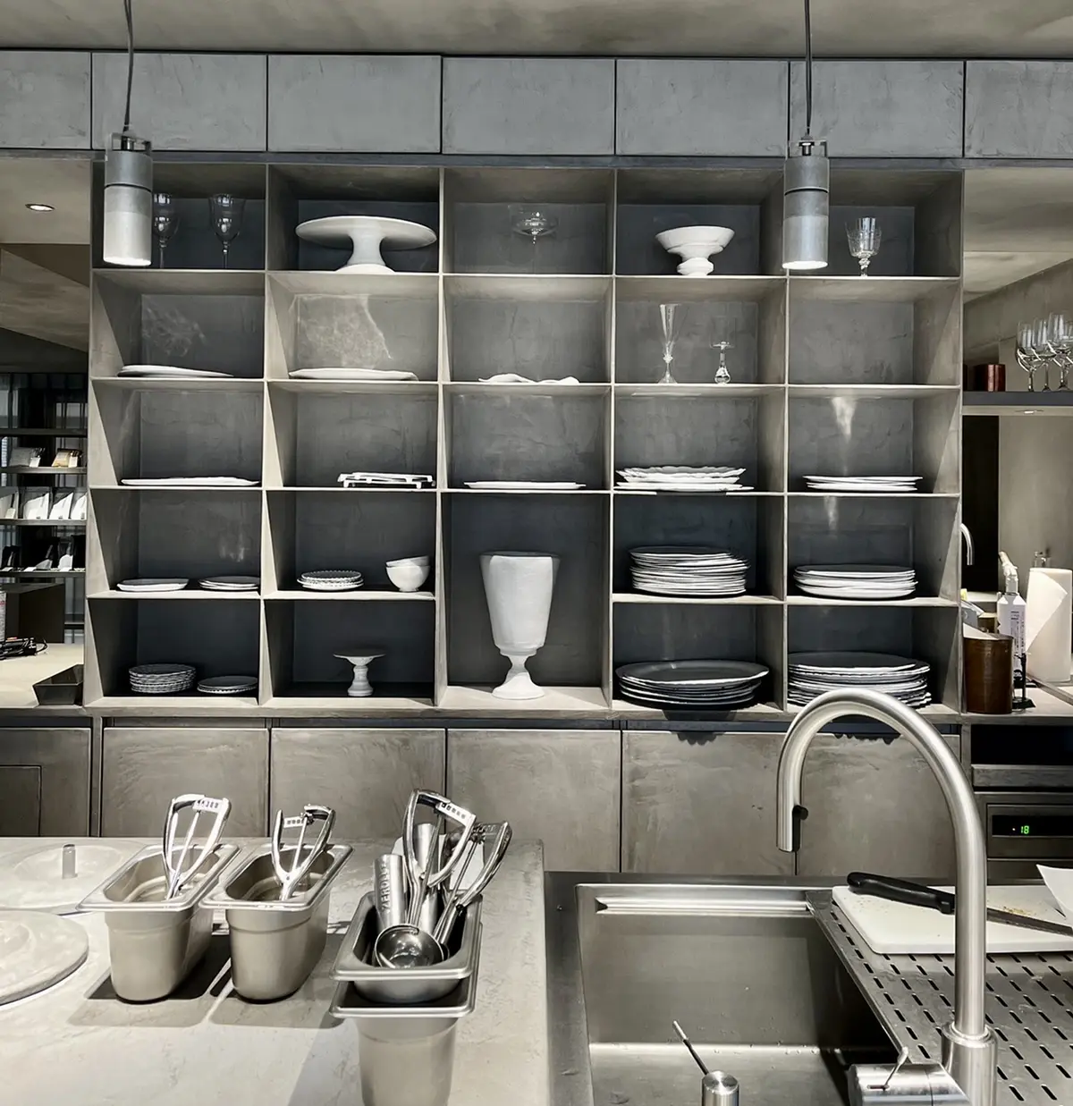 アサコイワヤナキ