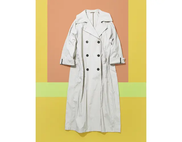 ブルネロ クチネリの ダブルブレストコート