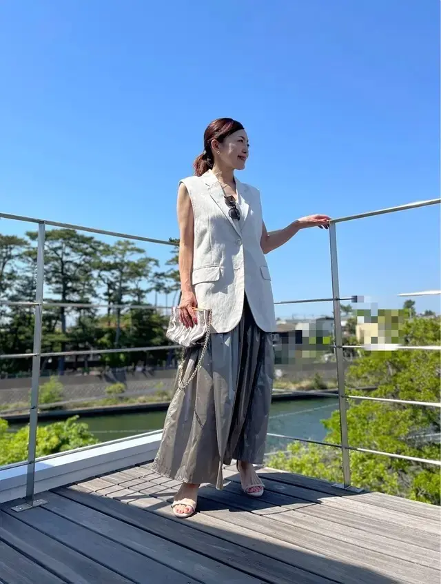 華組　スカートコーデ