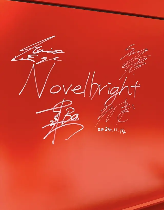 こなれ感を意識した初冬の装い。の画像_6