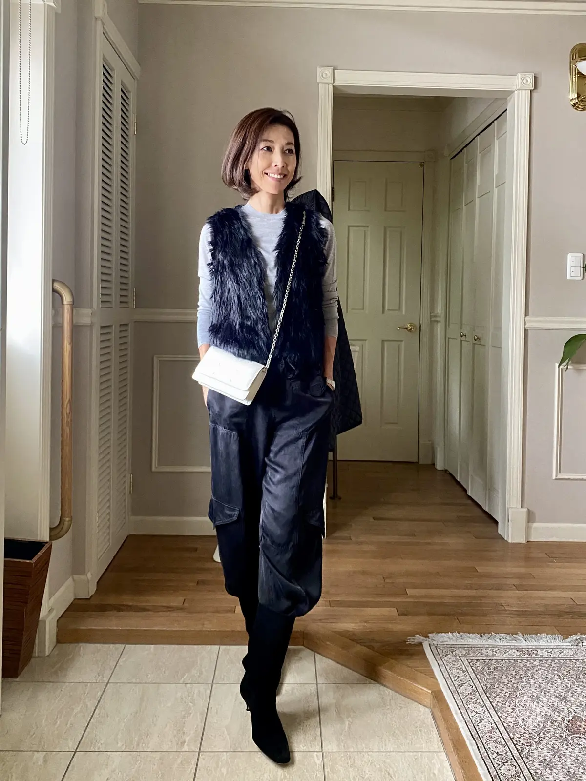 ポインテッドトゥブーツでパンツコーデの画像_1