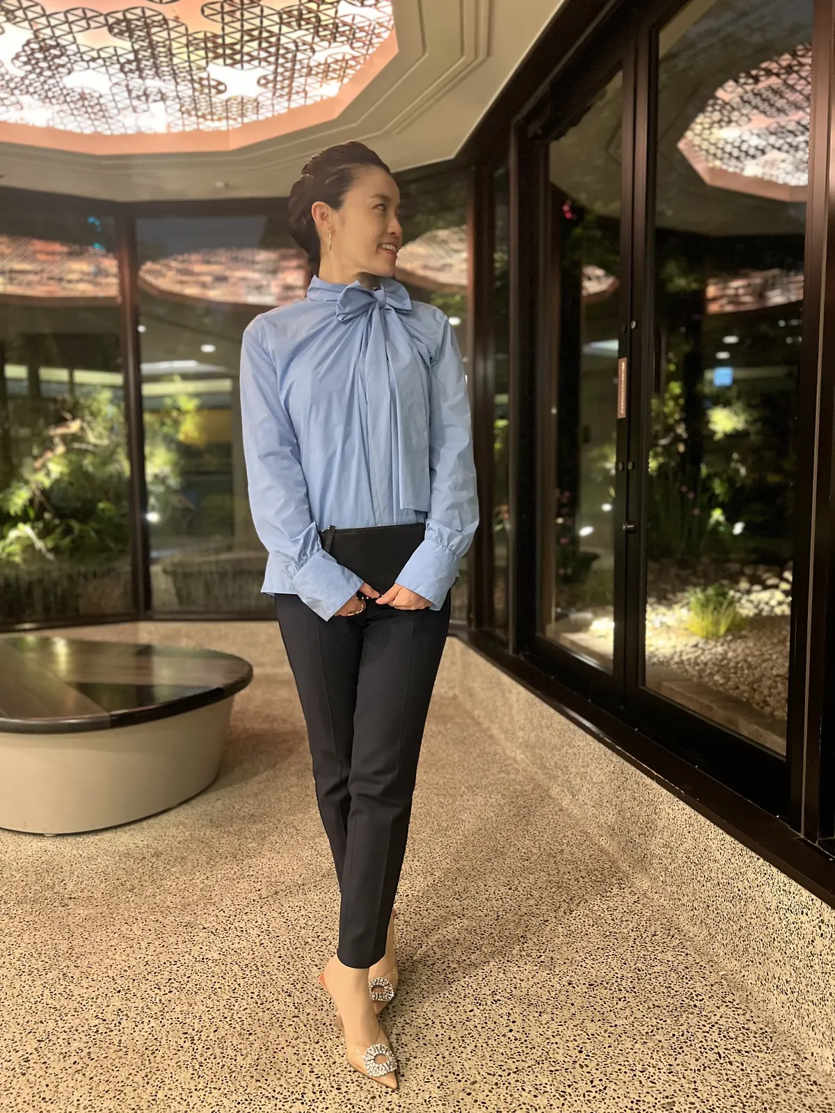 華のあるブルーシャツで夜のお食事会☆の画像_3