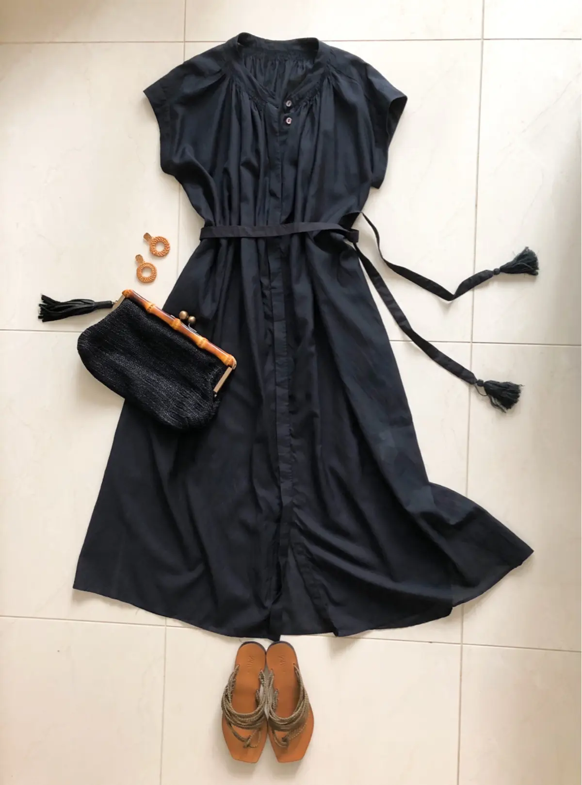 シアーワンピ×プチプラパンツの画像_2