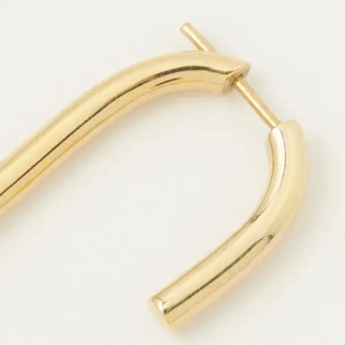 MARIA BLACK オーバルピアス（片耳用） ￥15,000+税