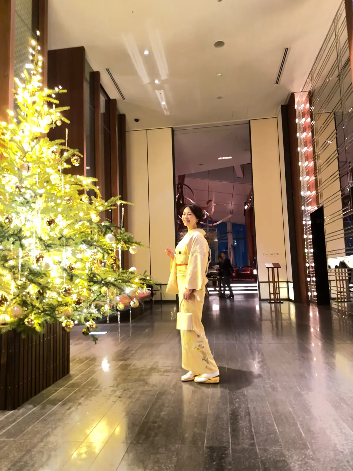 お着物を着てアンダーズ東京ホテルのワインの画像_19