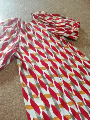 おしゃれな柄ワンピース