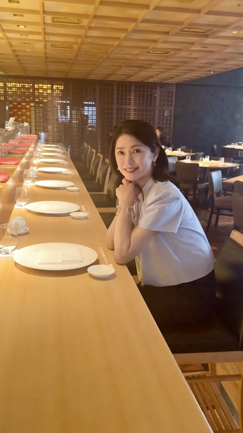 爽やかなライトブルーのシャツでゆっくりラの画像_5