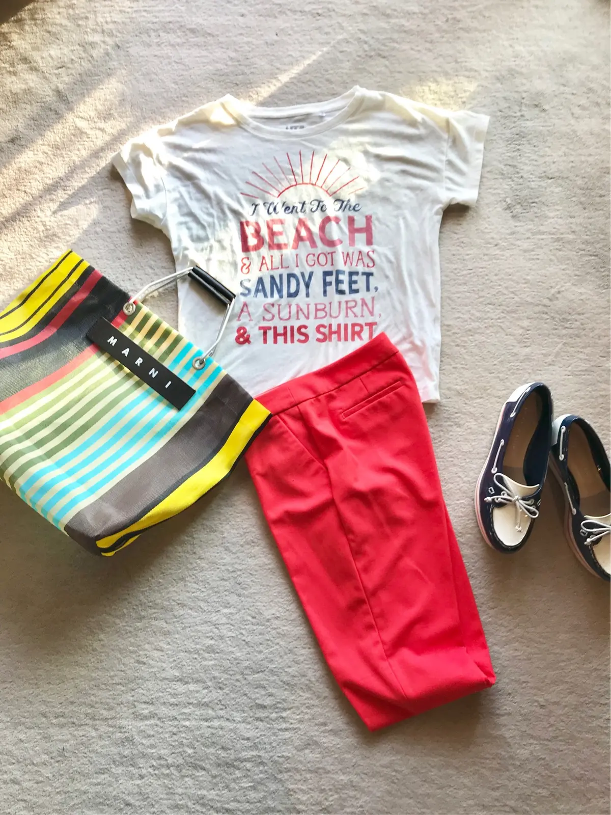 UNIQLO UTのTシャツで大人のカジの画像_1