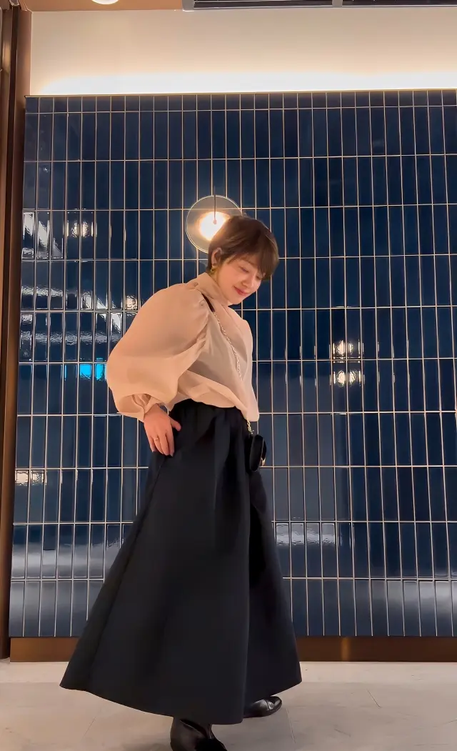 素敵な方とのランチ会はキレイめコーデ。の画像_1