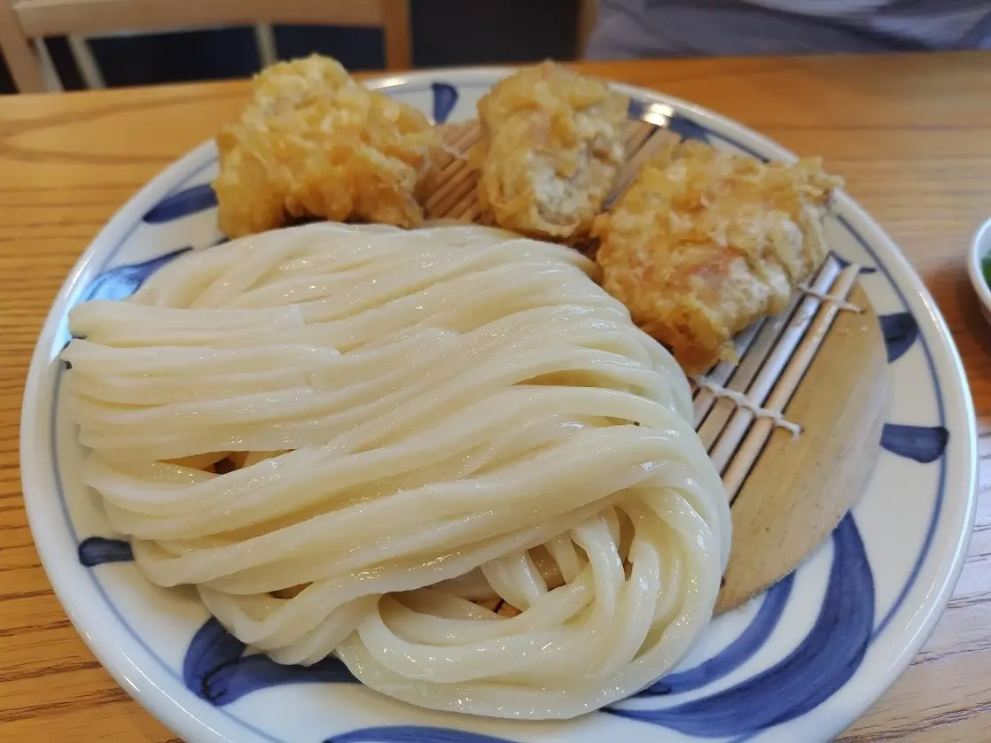 奈良　桜井市　与喜饂飩　かしわ天ざるうどん