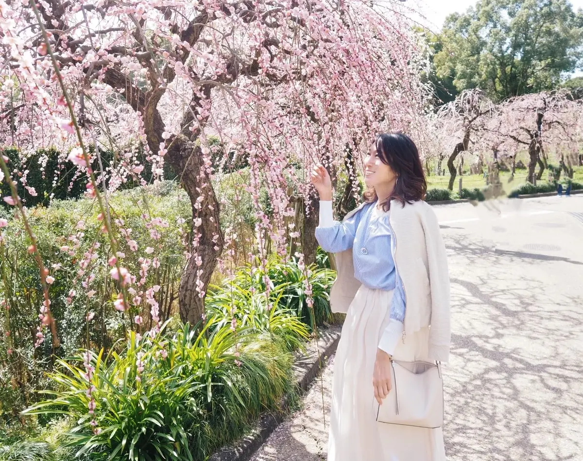 きれいめローテクスニーカーで、ゴッホの作の画像_7