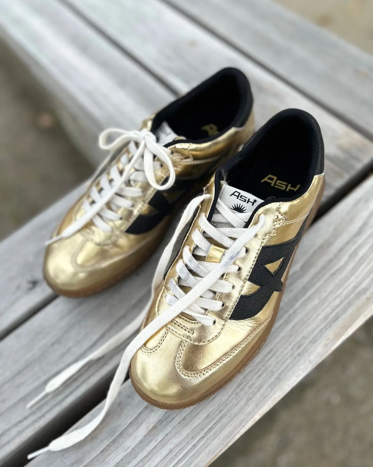 初GU☆カーキスカートの“くすみカラーコの画像_4