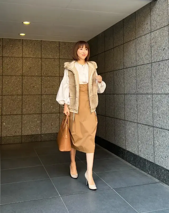 華組　スカートコーデ