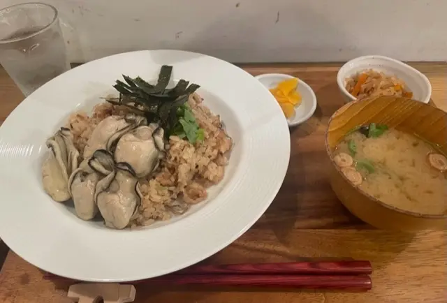 牡蠣　広島牡蠣　広島グルメ　宮島グルメ　蔵VITTO