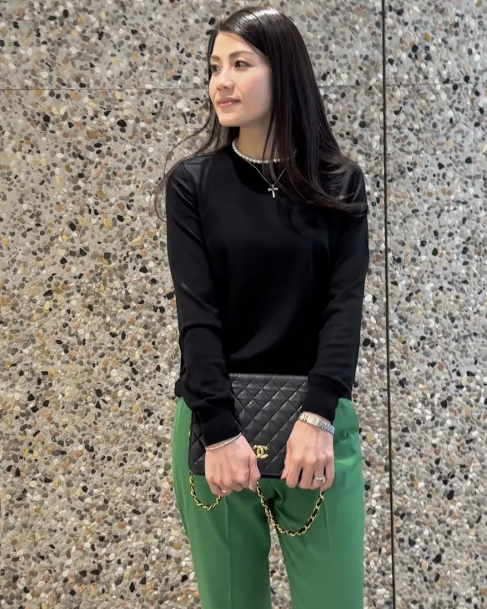 40代【無印良品】頼れる定番「黒ニット」の画像_4