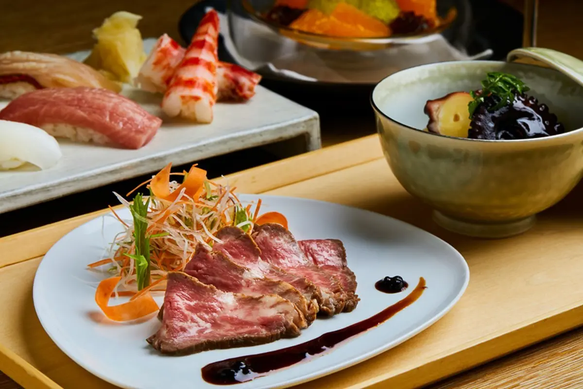 アンダーズ東京「the SUSHI クリスマスガラディナー 2022」ローストビーフ