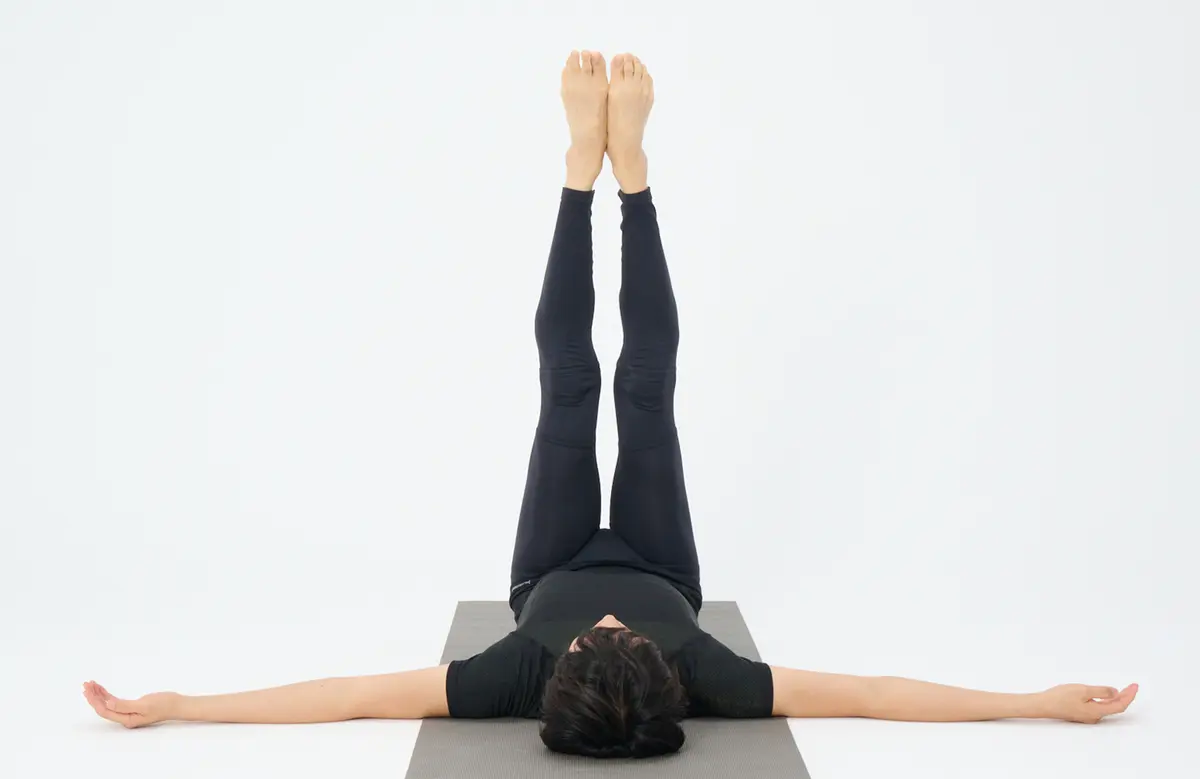 OurAge×Webエクラ　カエル足伸ばし_13