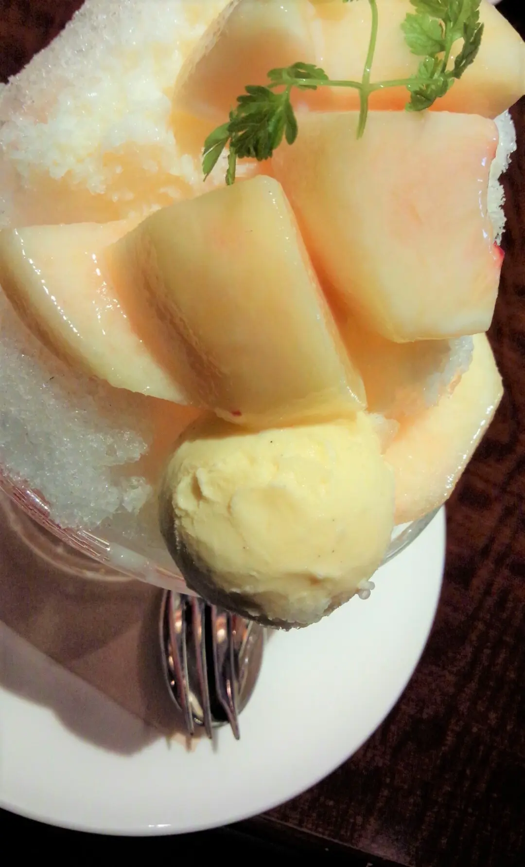 桃のミルクフラッペの画像_1