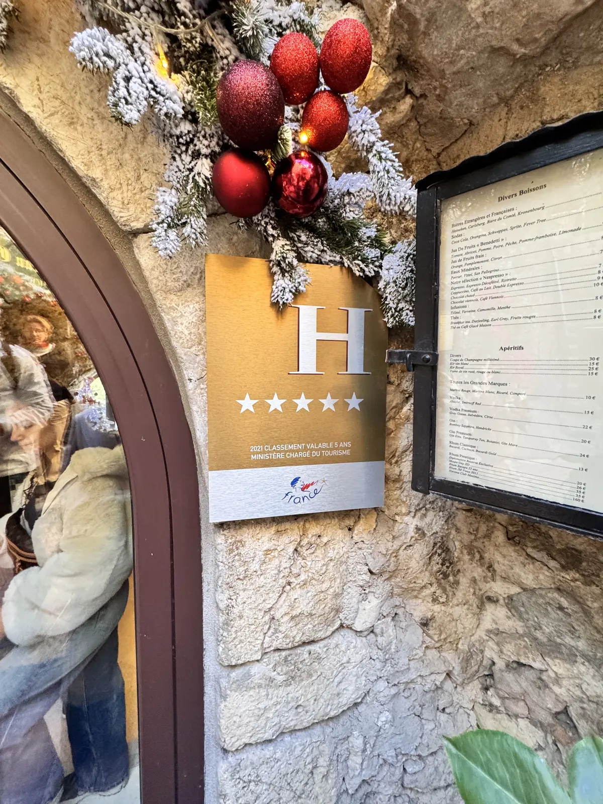 動きやすさと上品さを叶える旅先ランチコーの画像_8