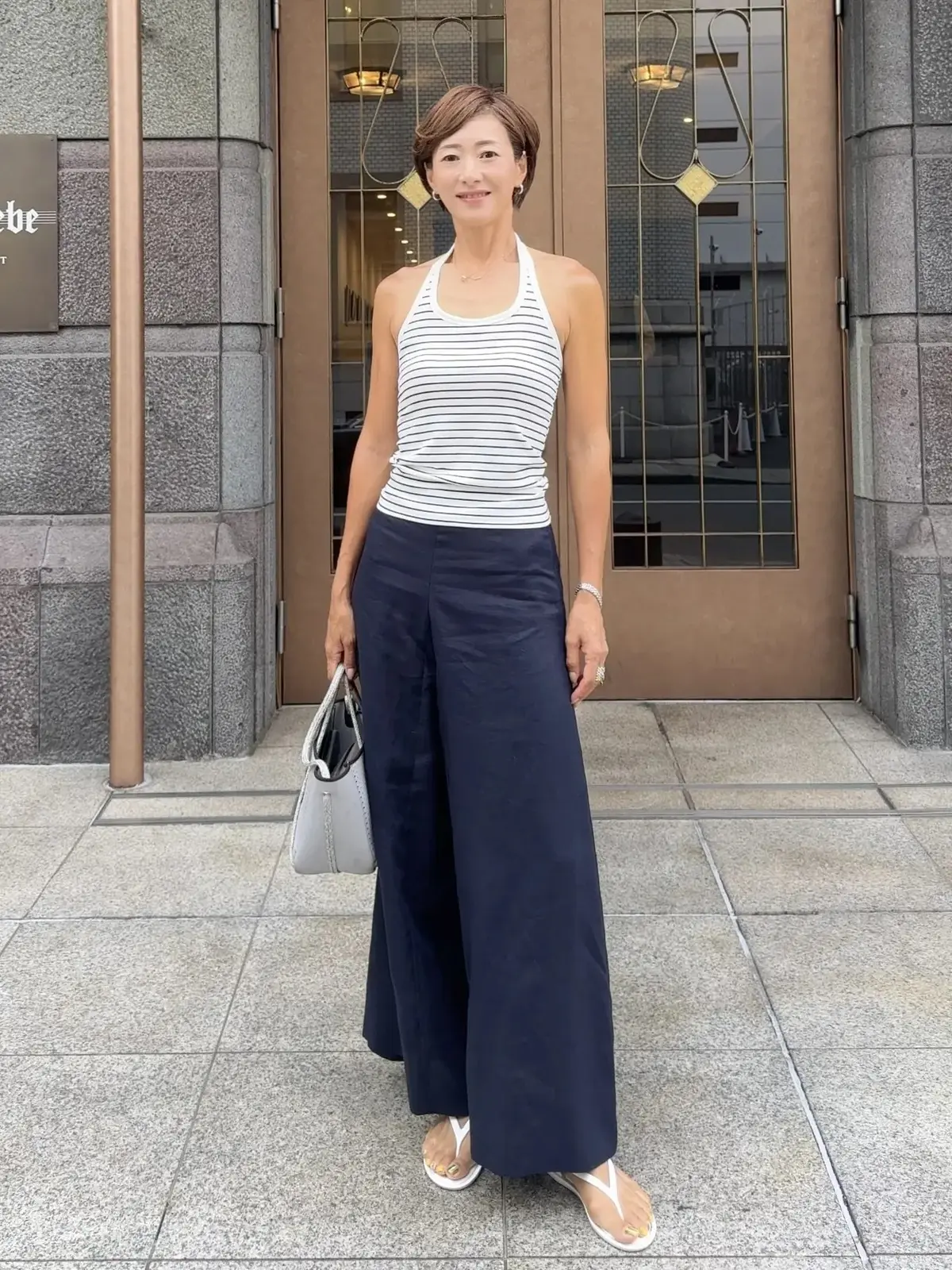 ユニクロ オープンバックホルターブラトップ愛用　エクラ華組 山崎明子さん