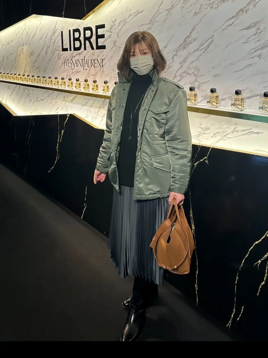 マディソンブルー　ユニクロ