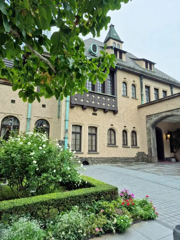 秋バラを求めて🌹Jマダムの「花友」とクラの画像_5