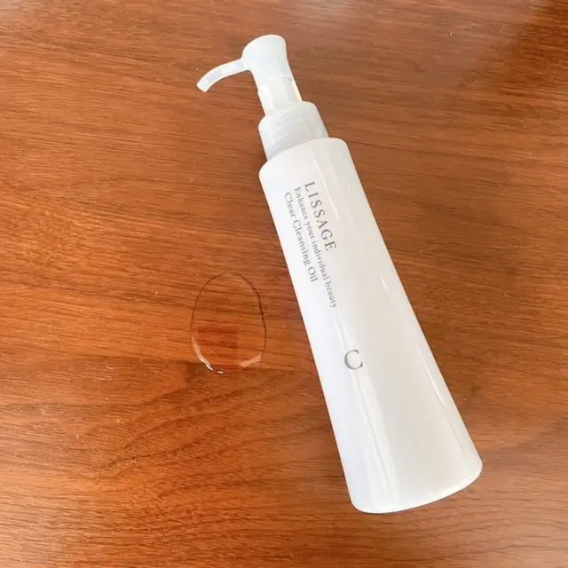 【リサージ クリアクレンジングオイル】￥2,750／カネボウ化粧品（3/25発売）