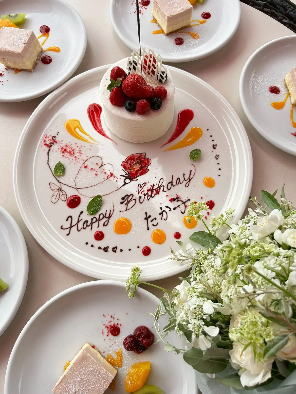 イタリアン、Ristorante Amalfi、アマルフィ、七里ヶ浜、鎌倉、お誕生日会、女子会、ランチ、バースデーパーティー、テラス席、ケーキ、バースデーケーキ、デザートプレート、スイーツ、