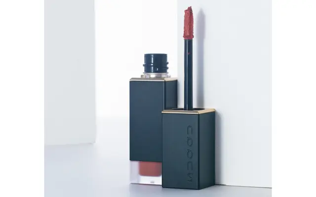 SUQQU  コンフォート リップ フルイド フォグ 04