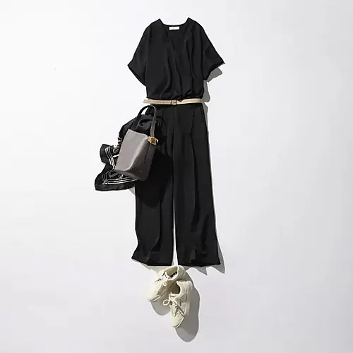 全方位美しいシルエットでシーンレスにはき回せる