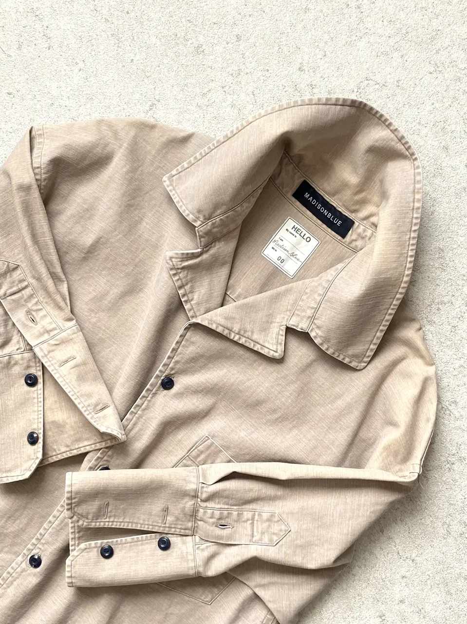 マディソンブルー　シャツ