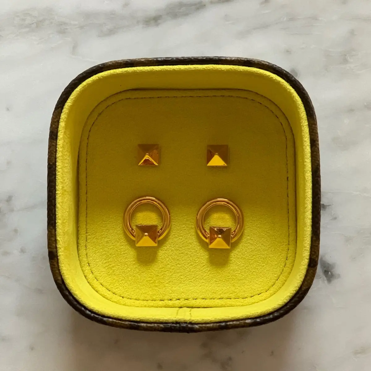 VALENTINOのイヤリング