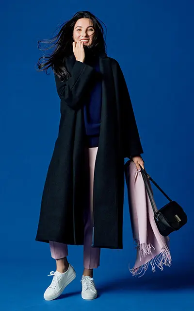 コンサバ　スニーカー