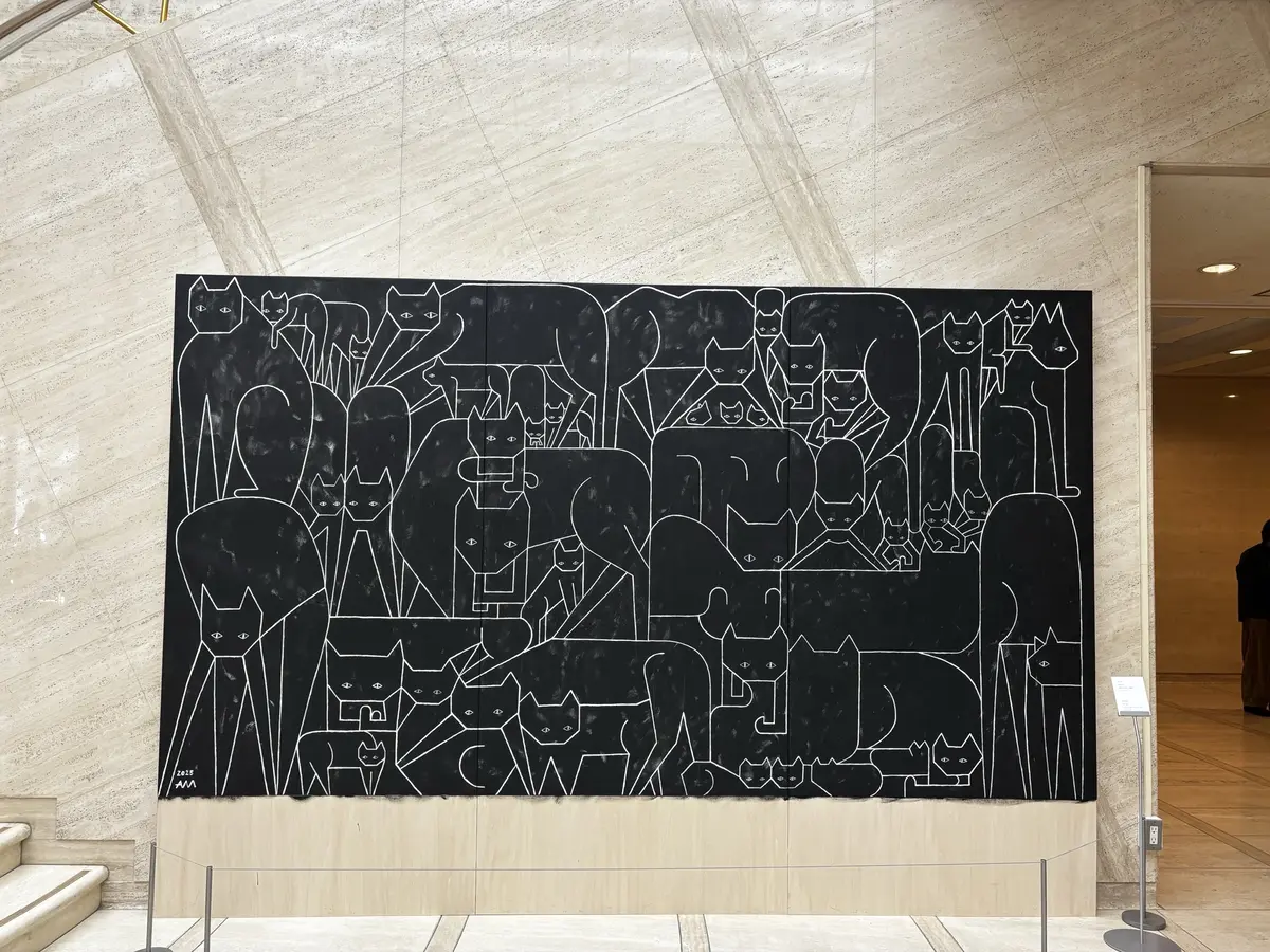 ロビー　猫の絵