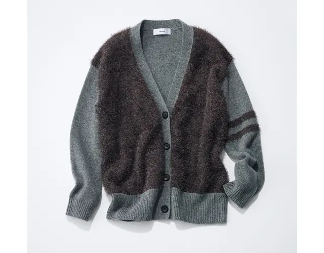 ラシュモンのグレーカーディガン