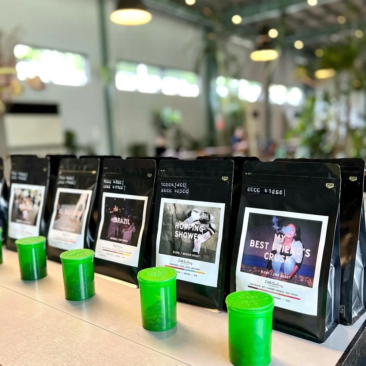 青山一丁目のカフェ「リトル ダーリン コーヒー ロースターズ」で販売されいるコーヒー豆