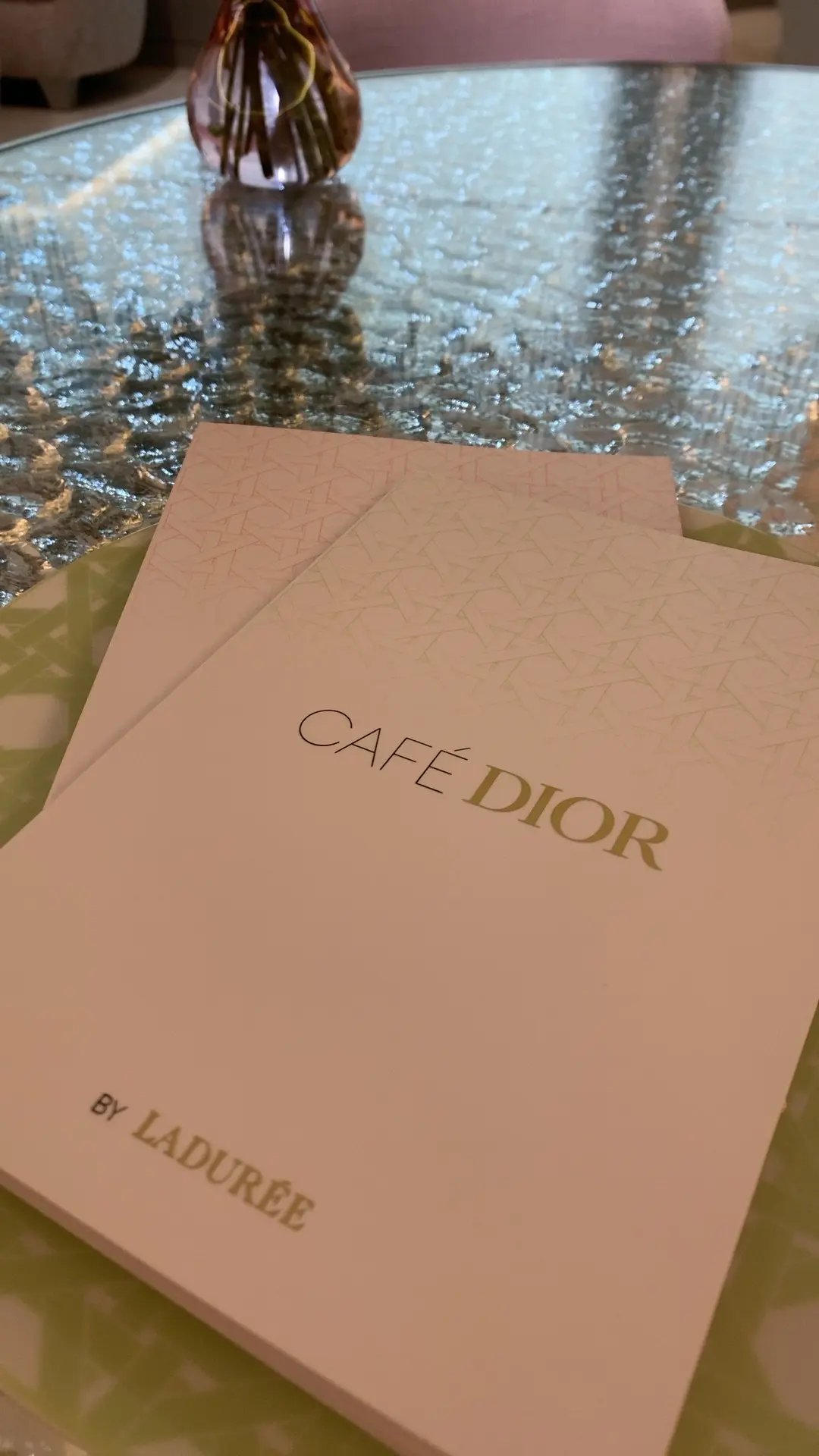 カフェ ディオール by ラデュレの画像_1