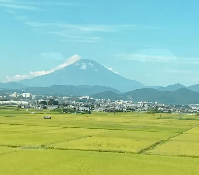 新幹線から見た富士山