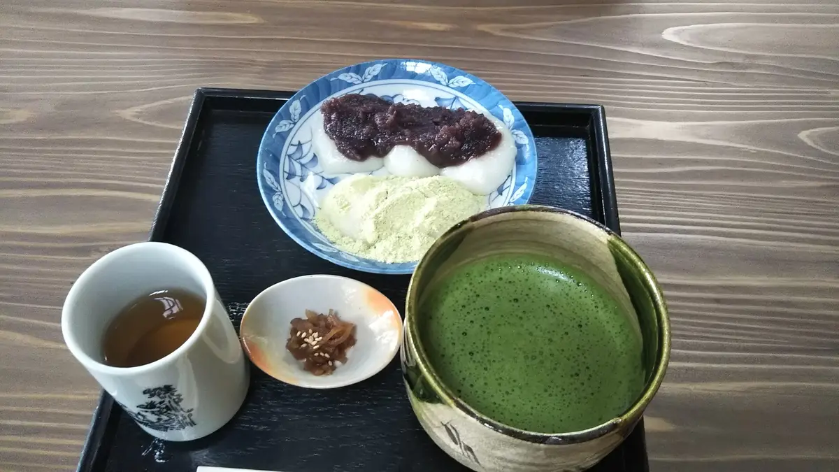 二の坂茶屋　力餅